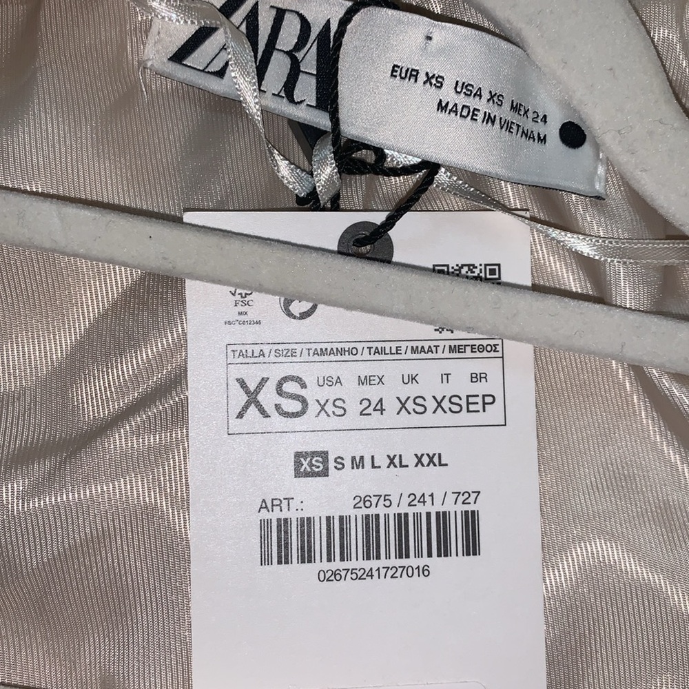 Zara Oversized With Pockets Coat‎ - Picture 16 of 17